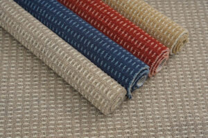 thảm trải sàn dầu tiếng